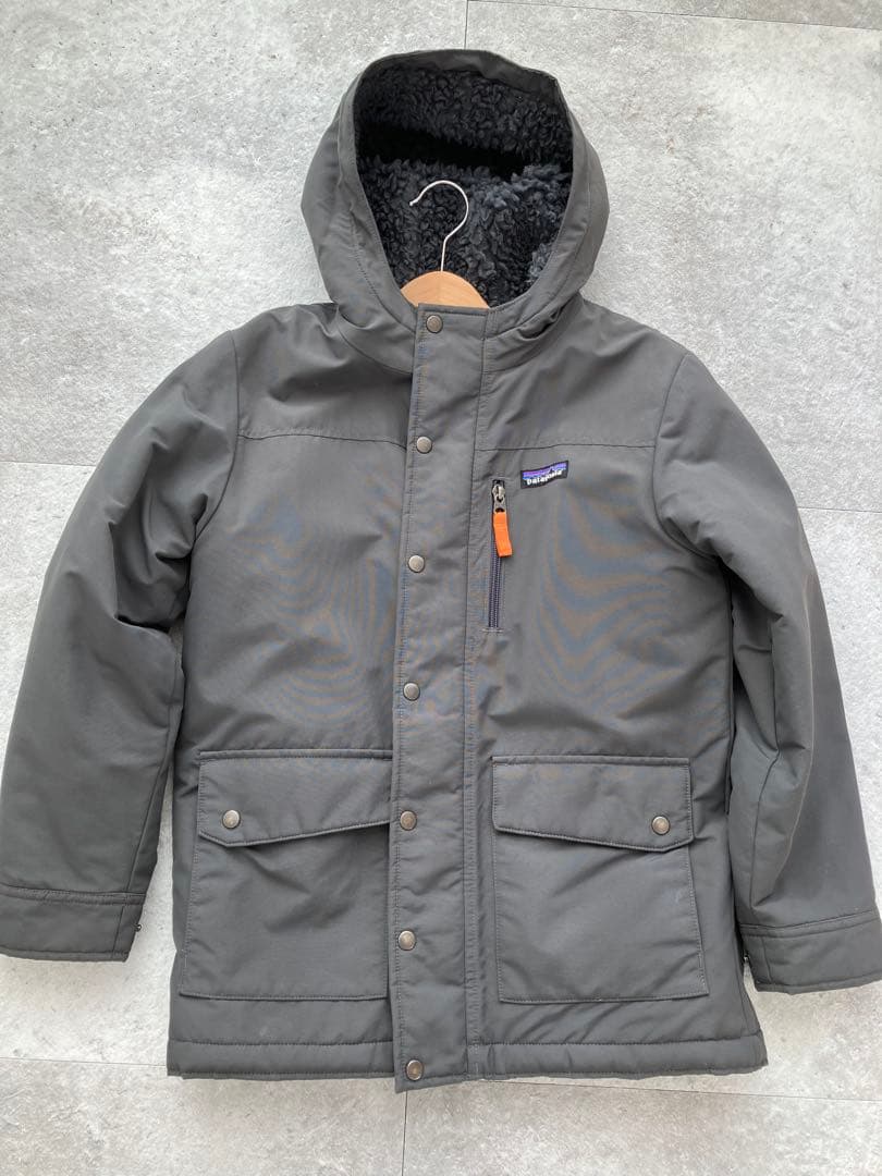 パタゴニアpatagonia ボーイズ インファーノジャケット グレー M10