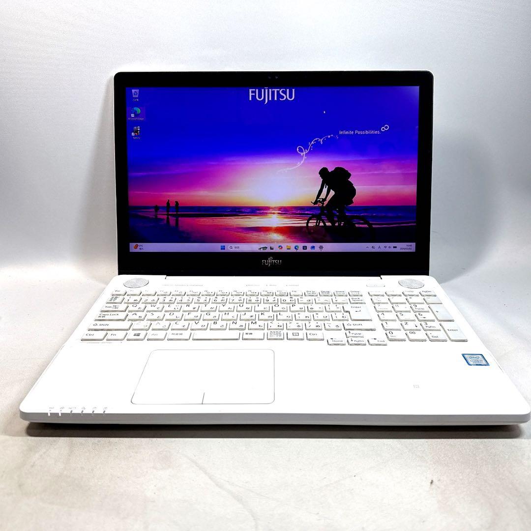 Core i7✨SSDメモリ8GB✨Windows11 ✨ノートパソコン - メルカリ