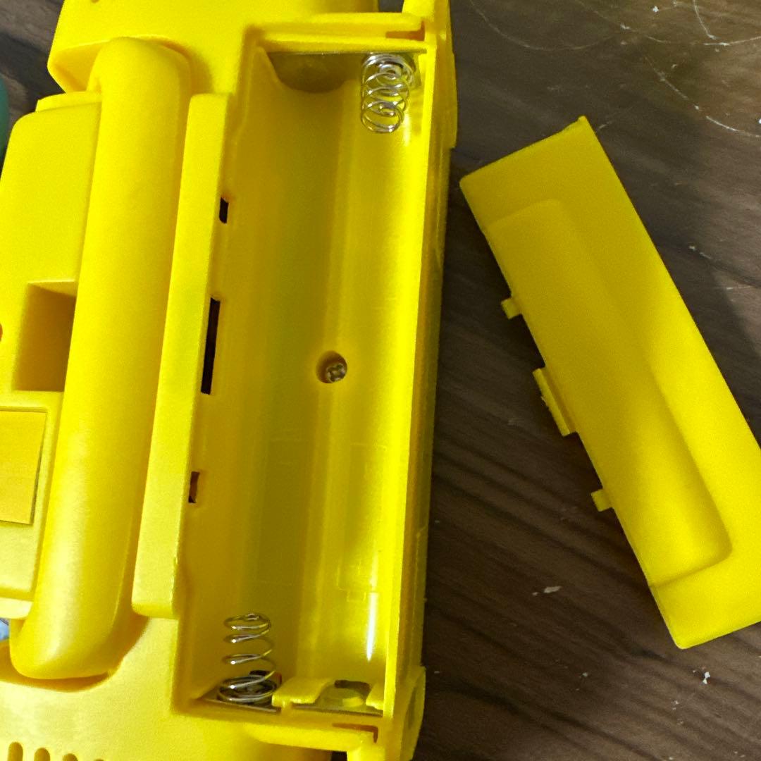 希少・1997年】 サンリオ バッドばつ丸 ミニポータブル AM/FM ラジオ