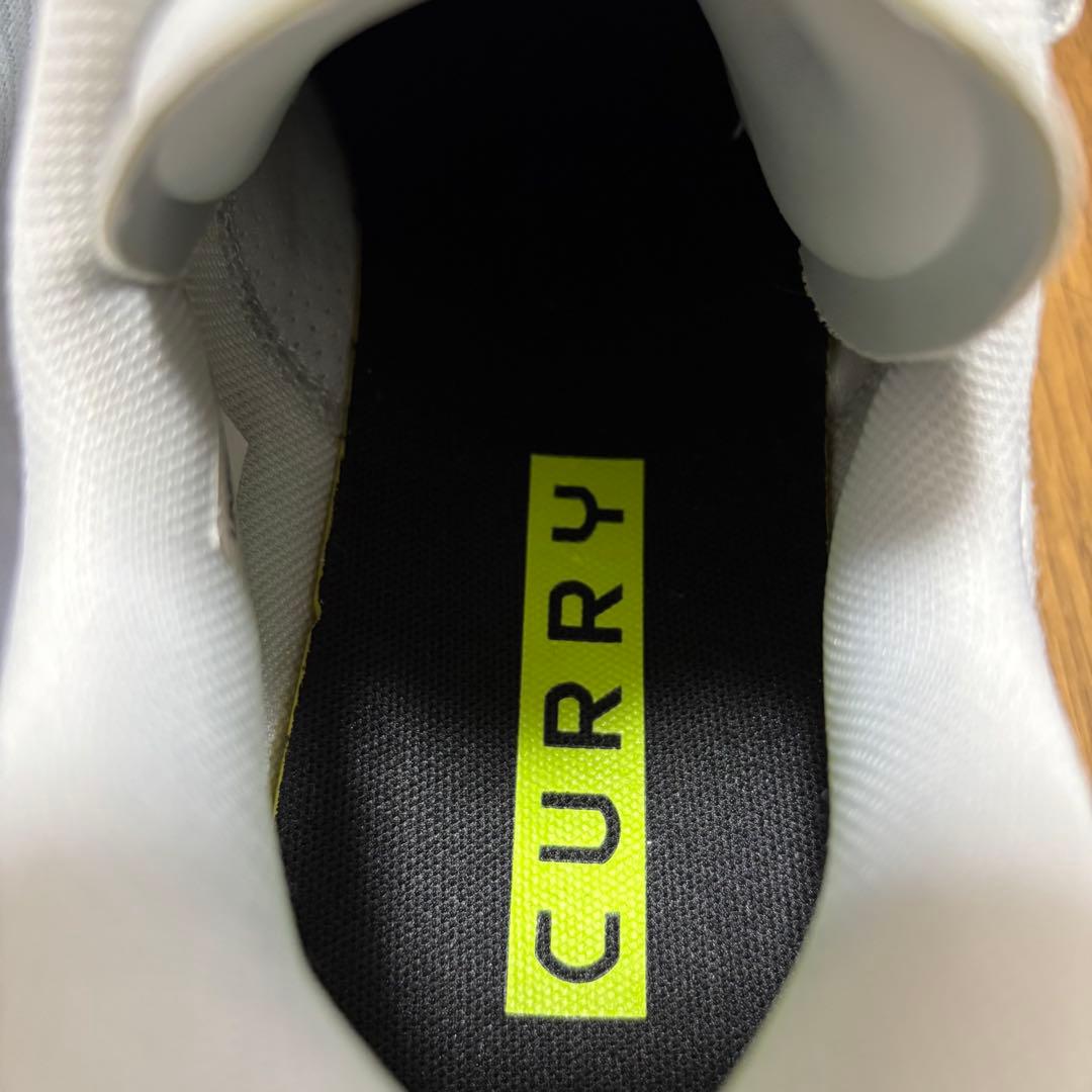 Curry 12 \"Gravity\" Special Box 【28.5cm】