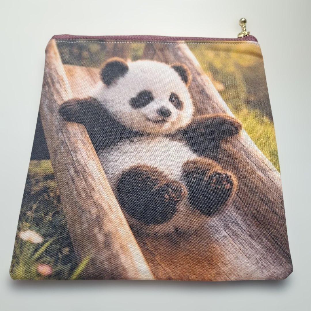 可愛いうさぎ、パンダパネル生地 ハンドメイド フラットポーチ - メルカリ