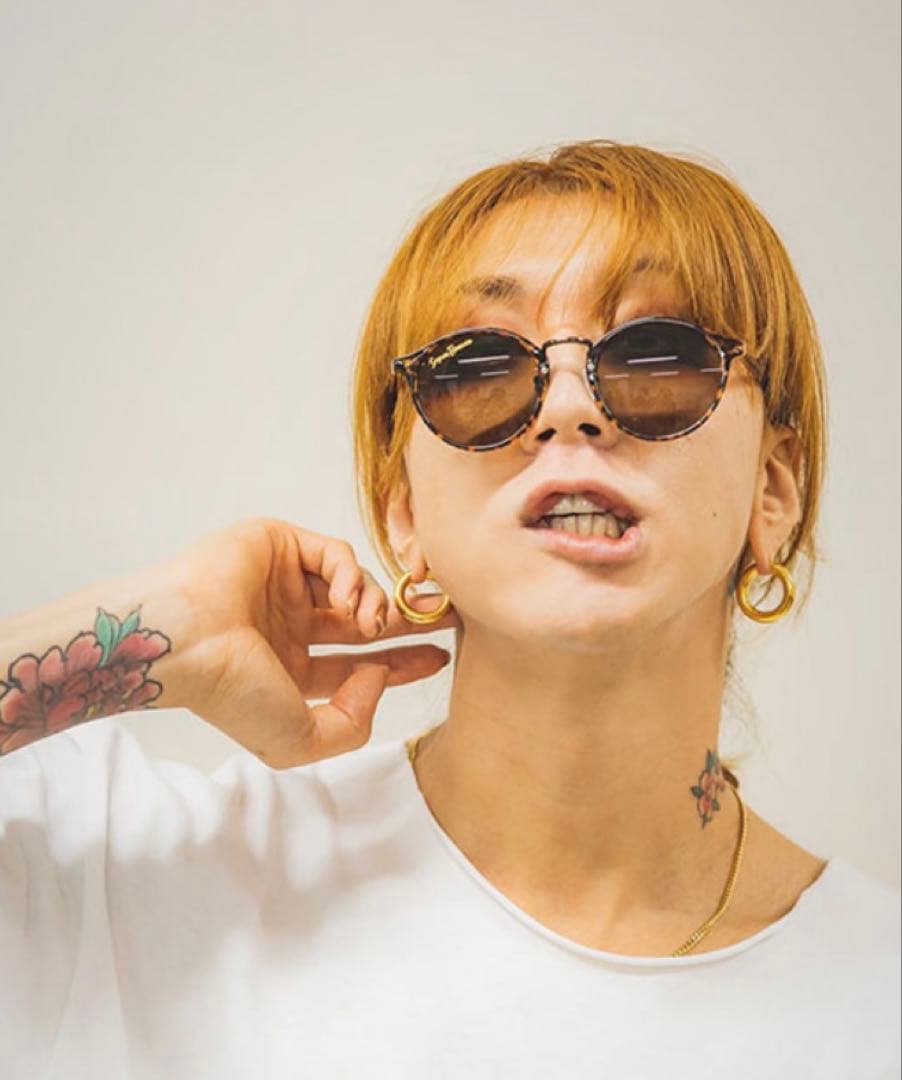 SUPER BEAVER サングラス べっ甲 - メルカリ