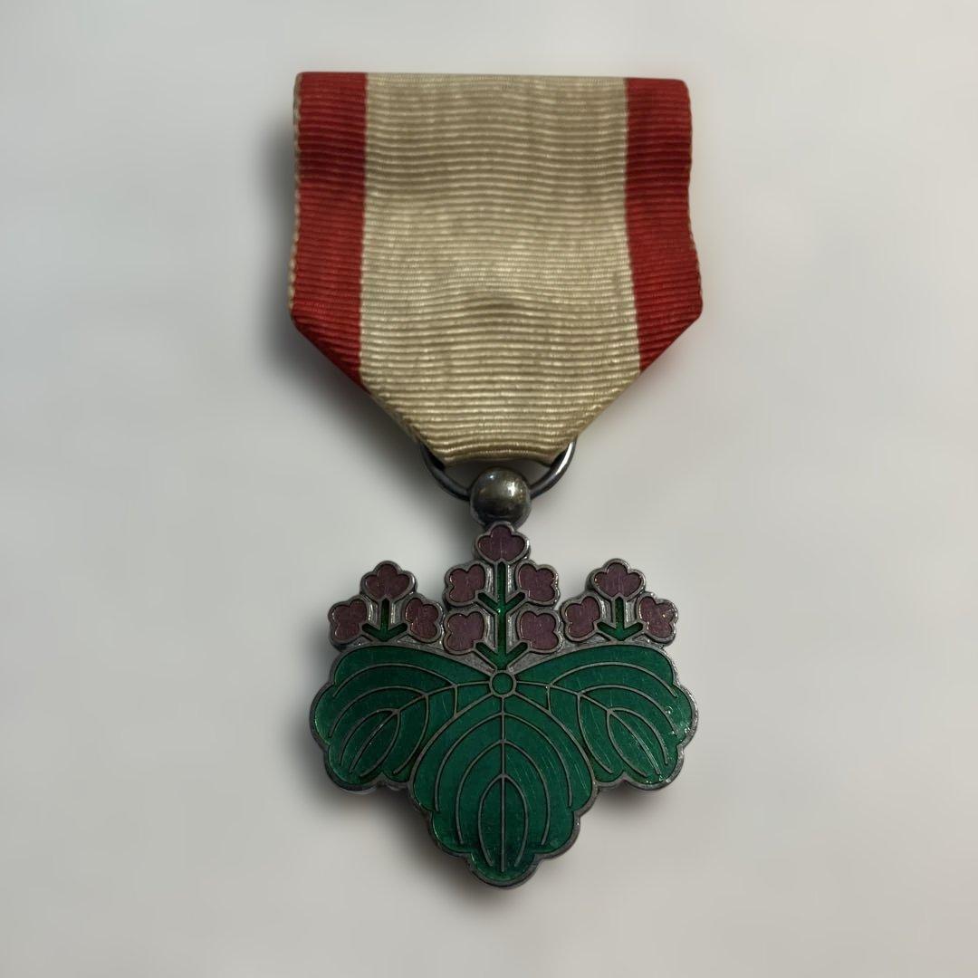 勲七等青色桐葉章 勲章 メダル 日本 - メルカリ