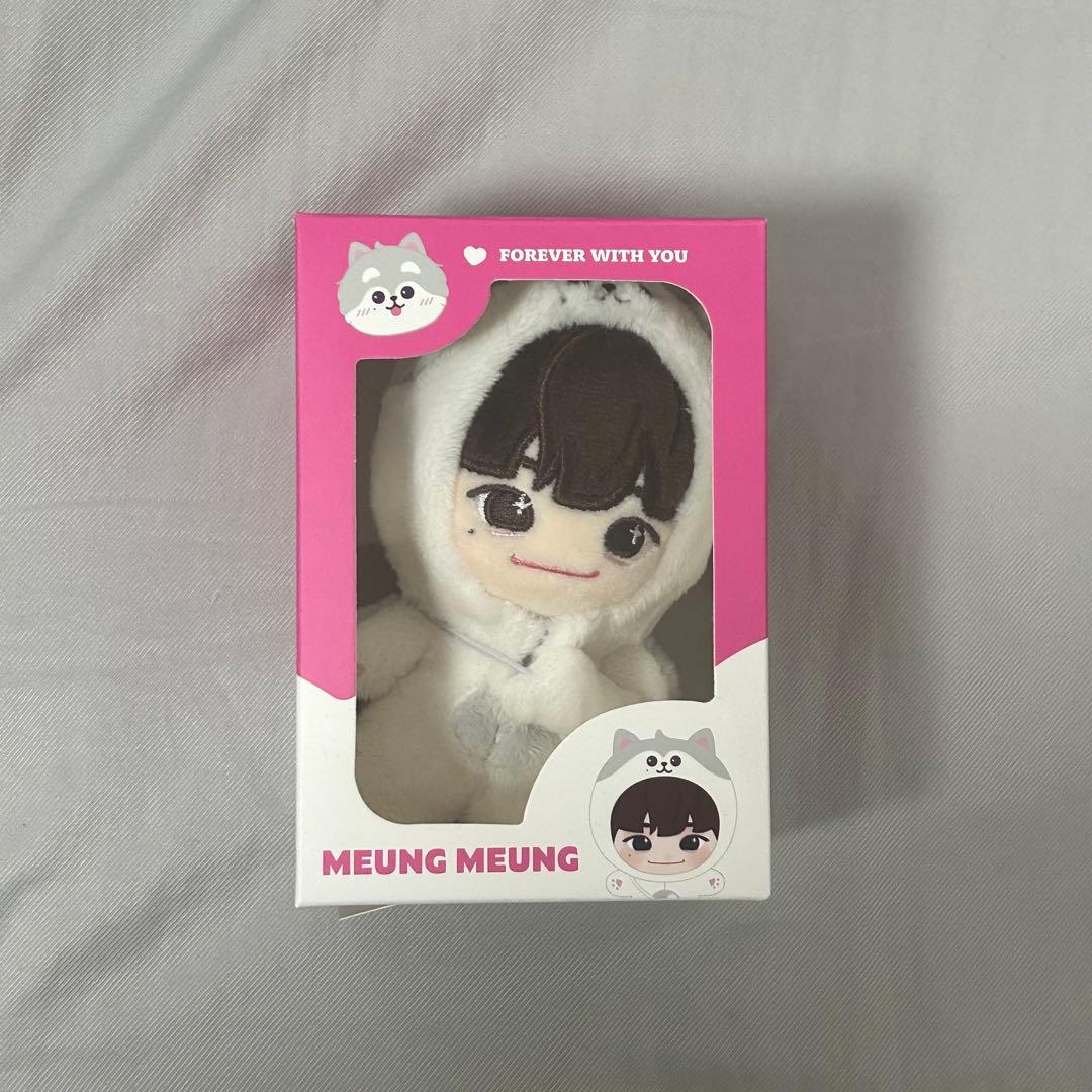 TREASURE FUNNY DOLL ジフン - メルカリ