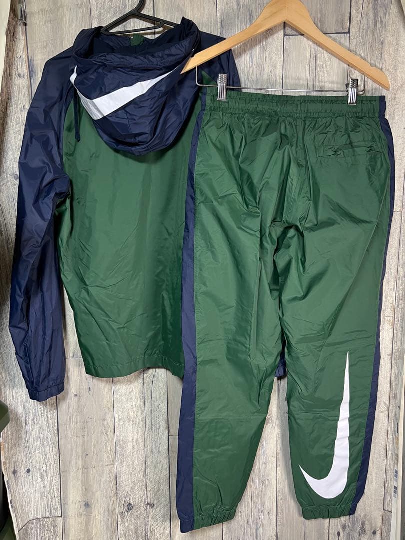 Nike ビッグスウォッシュ　ナイロンジャケット　セット アップ　ナイキ NIKE ナイキ ビッグスウォッシュ ナイロンジャケット セットアップ