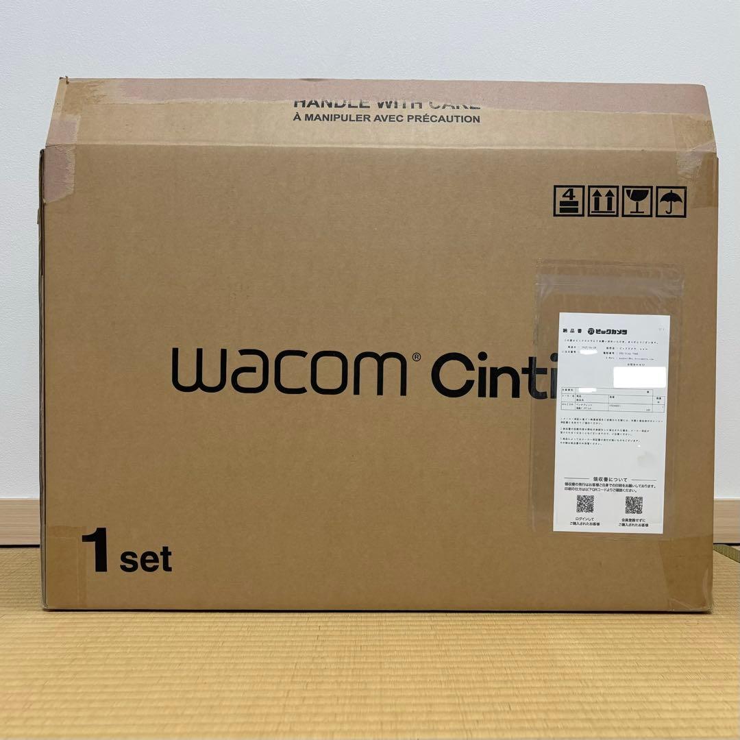 Wacom Cintiq 24 液晶ペンタブレット Wacom Cintiq Pro 24 Pen Display Computer Laptop Compatible Graphic
