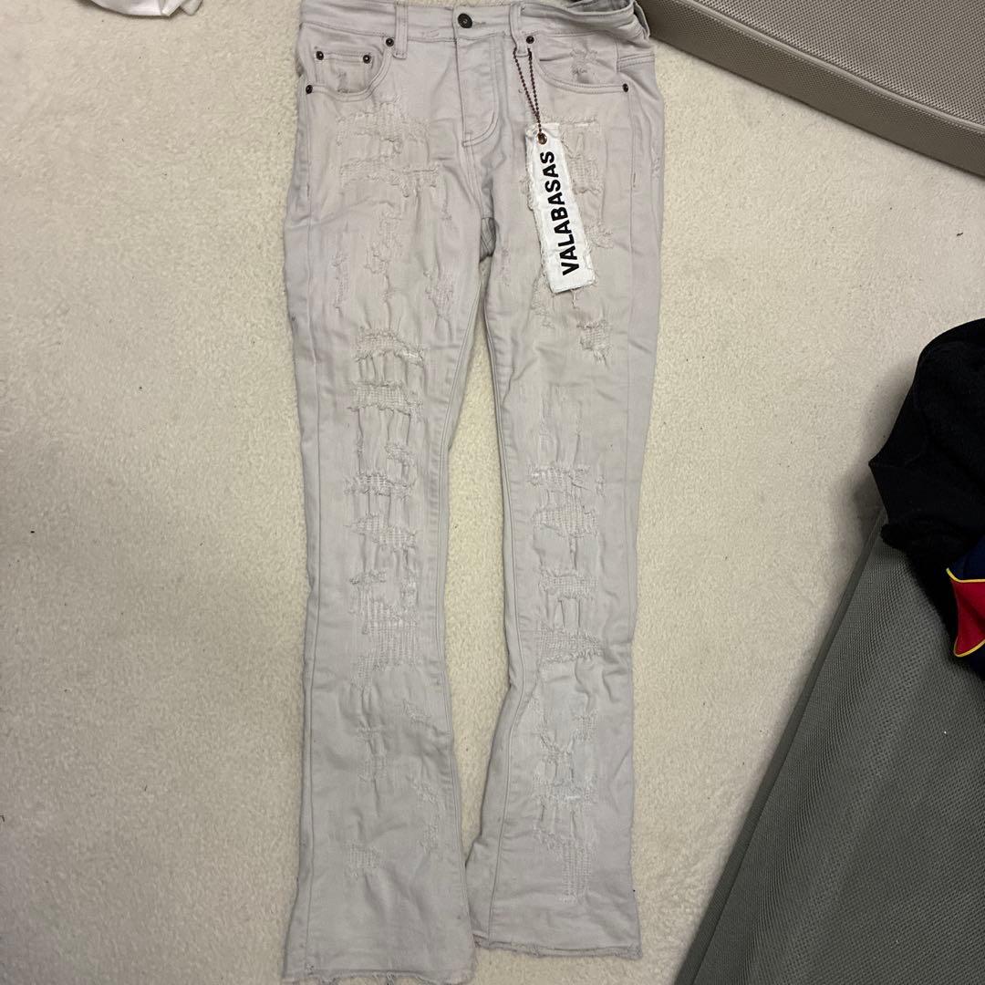 valabasas フレア デニム 30 白 VALABASAS バラバサス ホワイト フレアデニム 30 新品未使用 - メルカリ