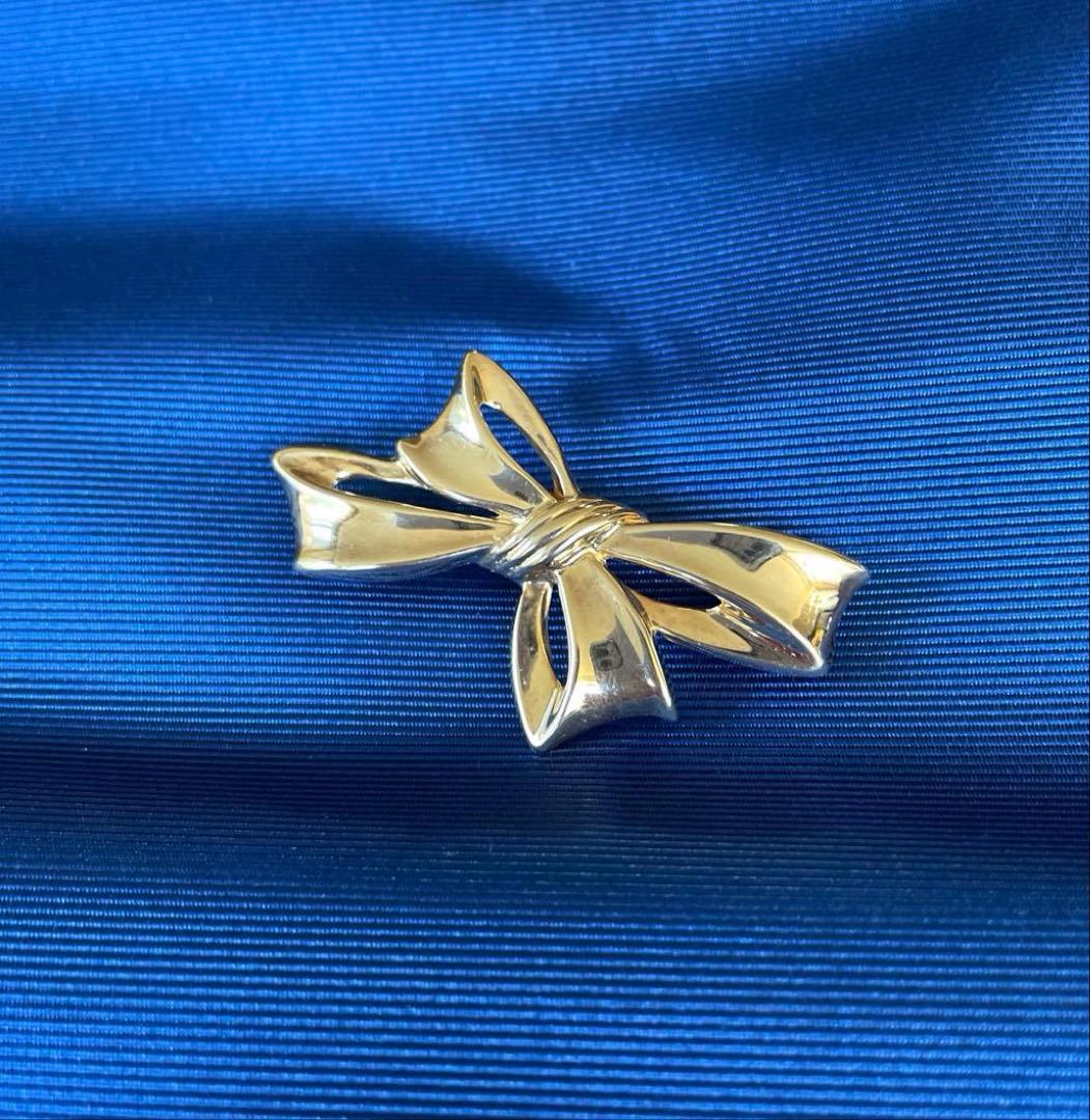 K18 リボン型ブローチ 幅48mmイエローゴールド3.7g デザインブローチ K18 約3.7g リボン デザインブローチ K18 約3.7g