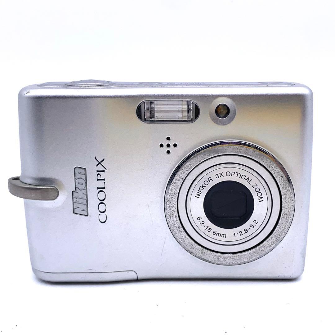 Nikon COOLPIX L11 コンパクトデジタルカメラ シルバー Amazon.com : Nikon Coolpix L11 6MP Digital Camera with 3x Optical