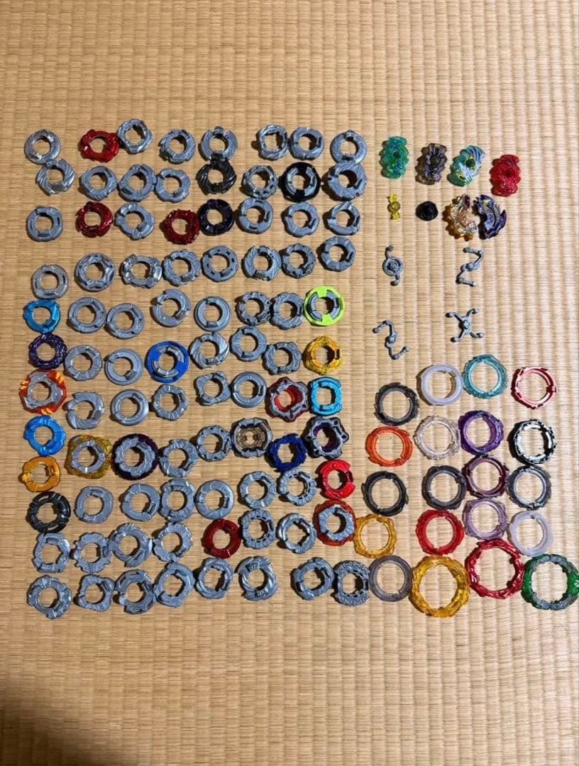 圧巻120↑個！】ベイブレードバースト まとめ売り 引退品 大量セット