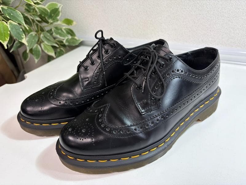 美品☆Dr.Martens　ドクターマーチン　イエローステッチブローグシューズ Dr.Martens（ドクターマーチン） フォーマルシューズ 3989 イエロー