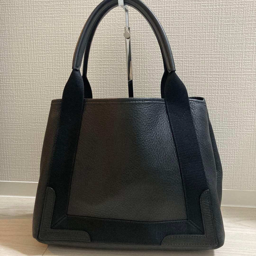 ✨超美品・現行✨バレンシアガ ネイビーカバスS ハンドバッグ レザー