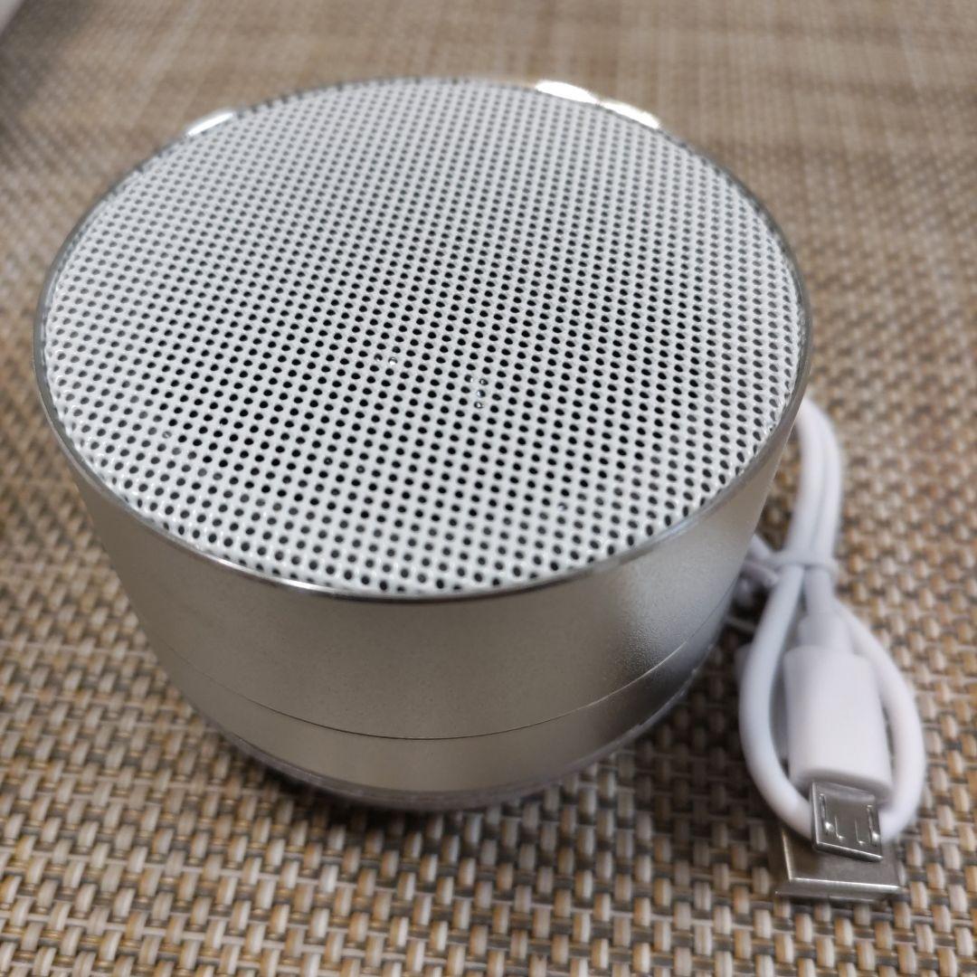 Bluetoothスピーカー2 円筒型 シルバー - メルカリ