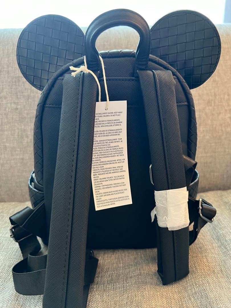 カリフォルニアディズニー限定 ミッキー バッグ リュック 黒 - メルカリ