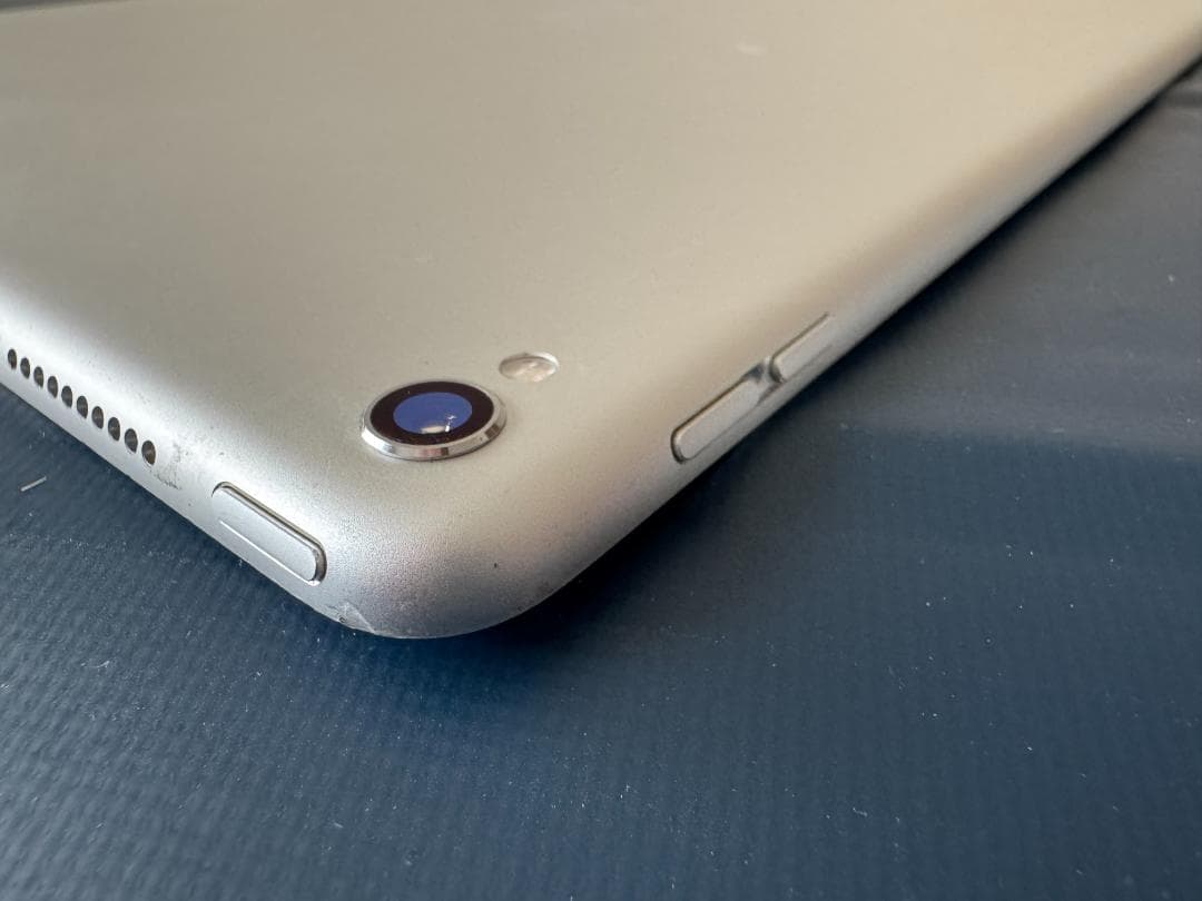 ジャンク品】iPad Pro 12.9インチ 第2世代 256GB