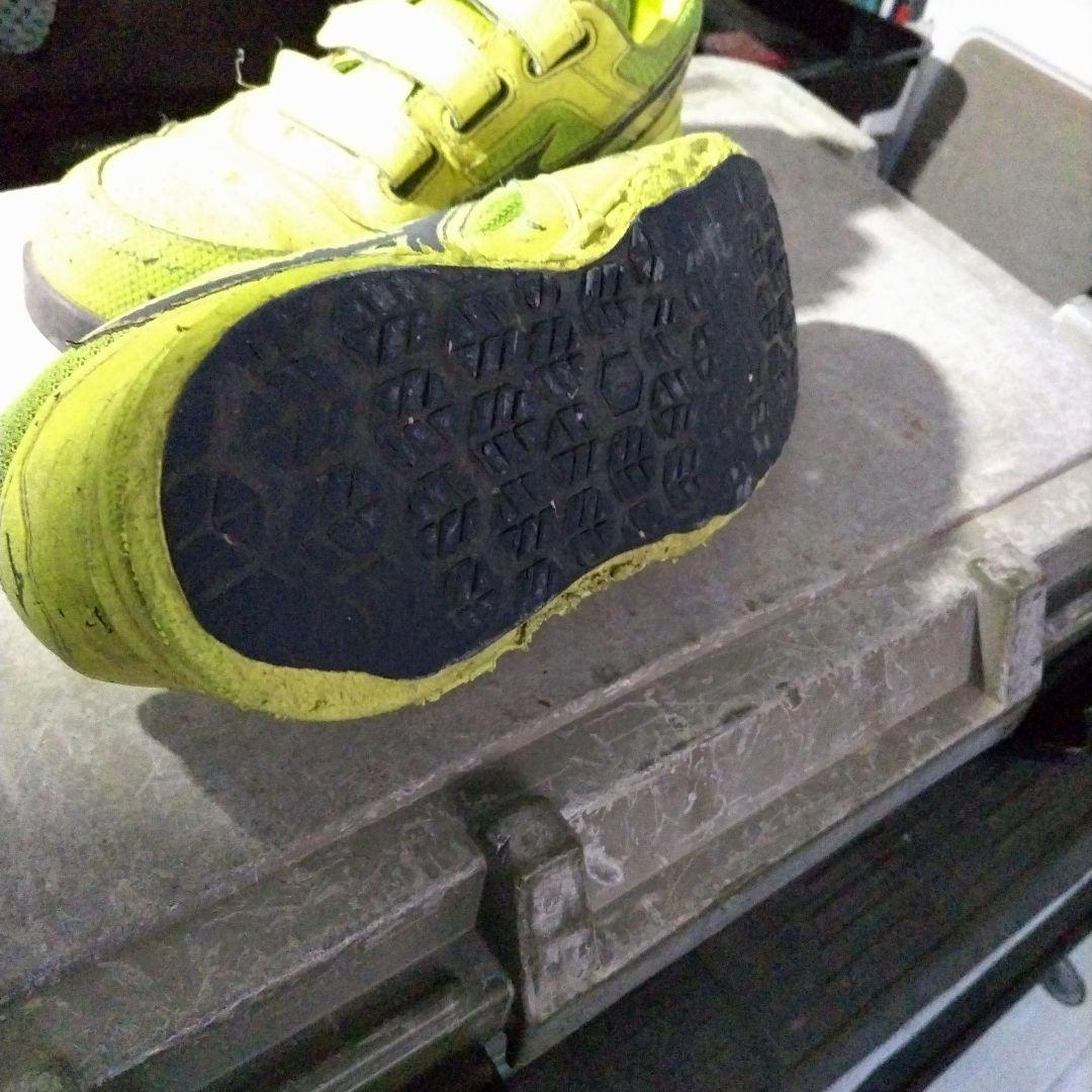 Mizuno 蛍光イエロー安全靴 - メルカリ