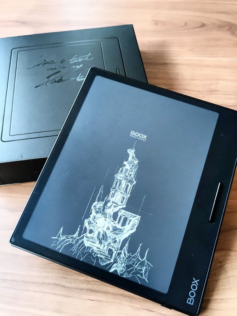 【希少・極美品】BOOX Page 電子書籍リーダー 廃盤 ページ送りボタン搭載 文庫本サイズの6型電子ペーパーAndroidタブに新型「BOOX Go6