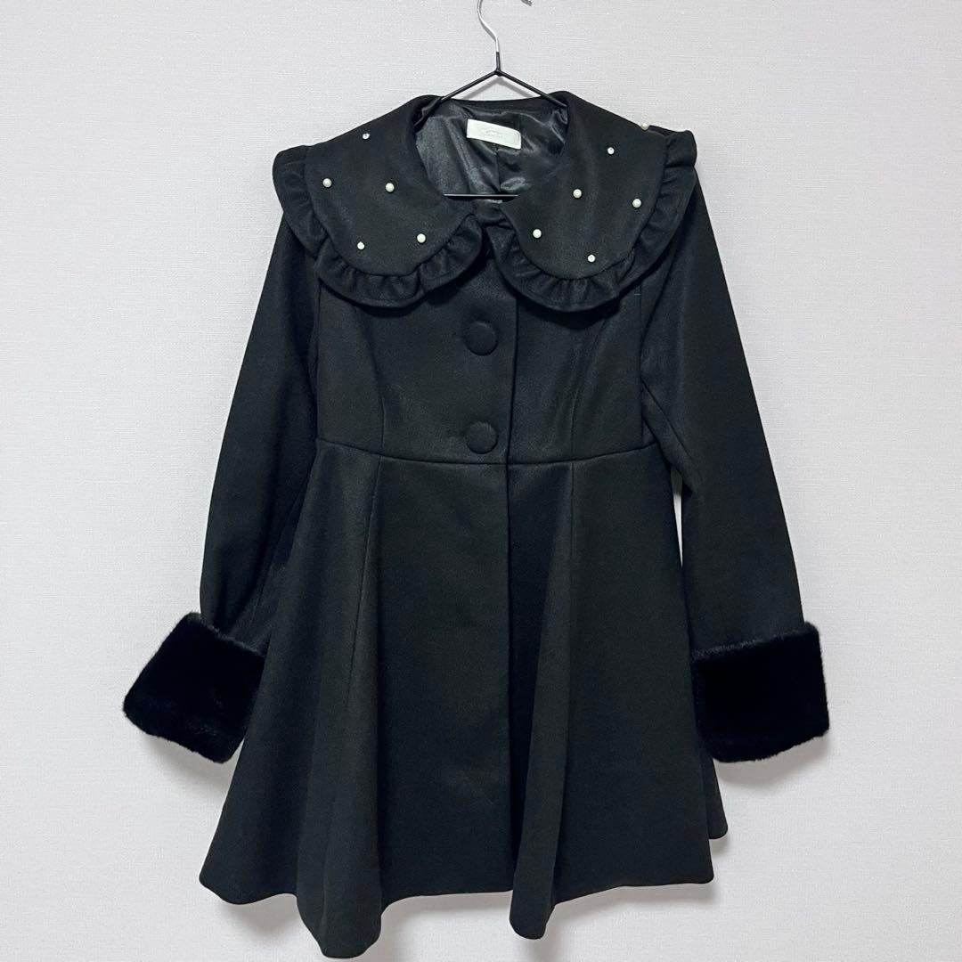 pium ビジューカラードーリーフレアコート - メルカリ