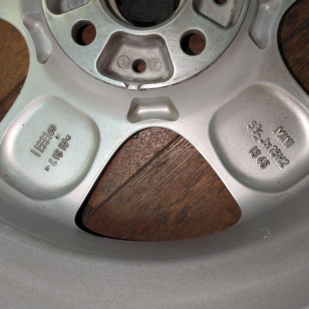 芝*様 送料込　美品　MINI用　純正アルミ　15×5.5J　4本　ローバーミニ