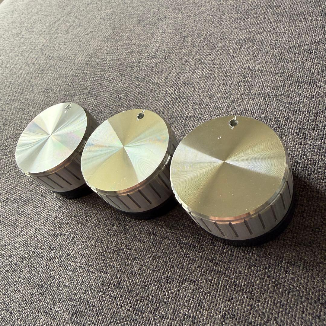 美品 FJクルーザー アルミ削り出し エアコンノブ カスタム - メルカリ