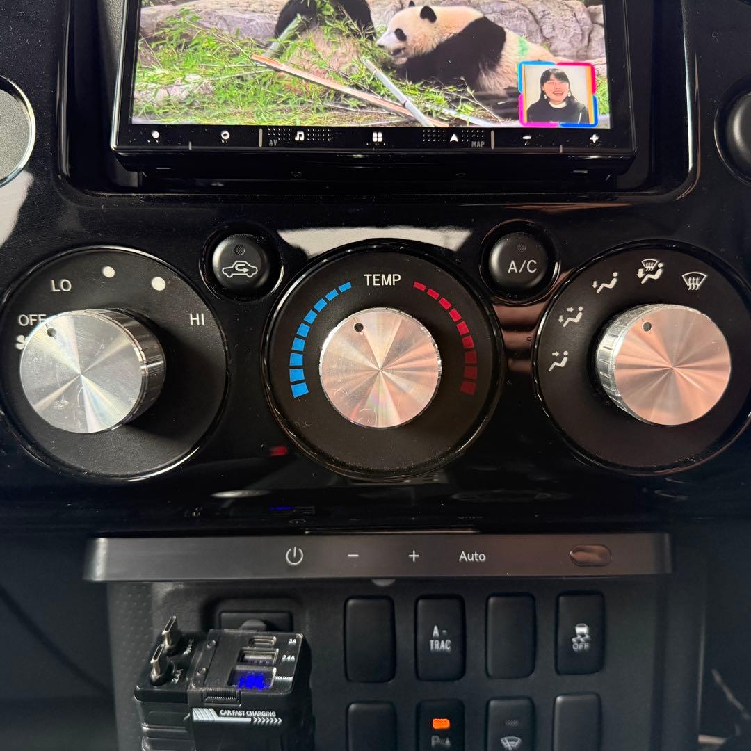 美品 FJクルーザー アルミ削り出し エアコンノブ カスタム - メルカリ