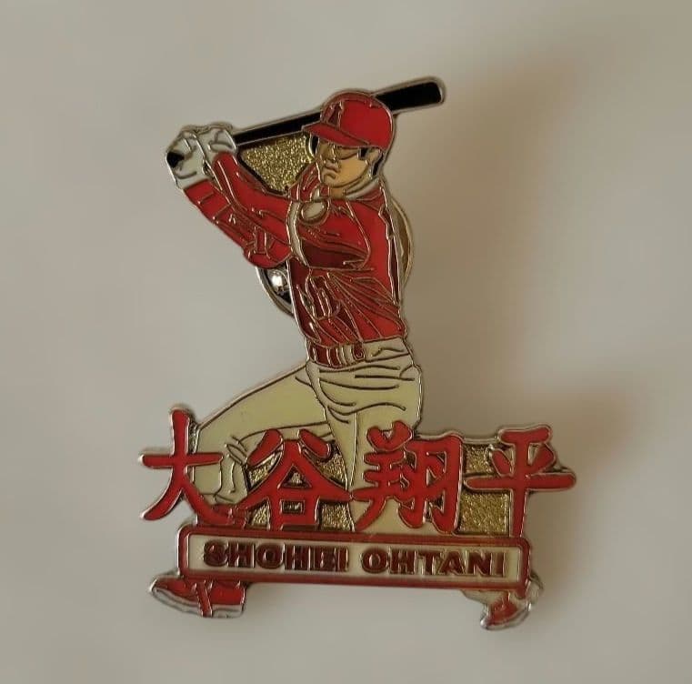 MLBキーホルダー マリナースイチローピンバッジ エンゼルス大谷