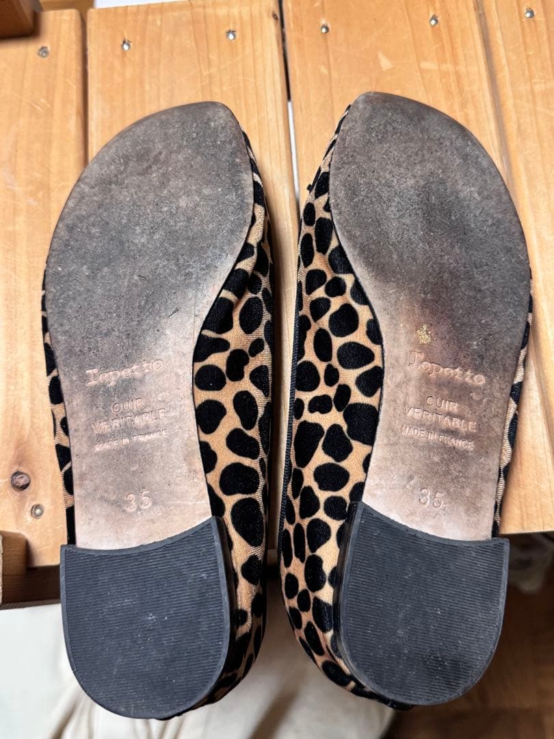 Repetto ヒョウ柄 フラットシューズ - メルカリ