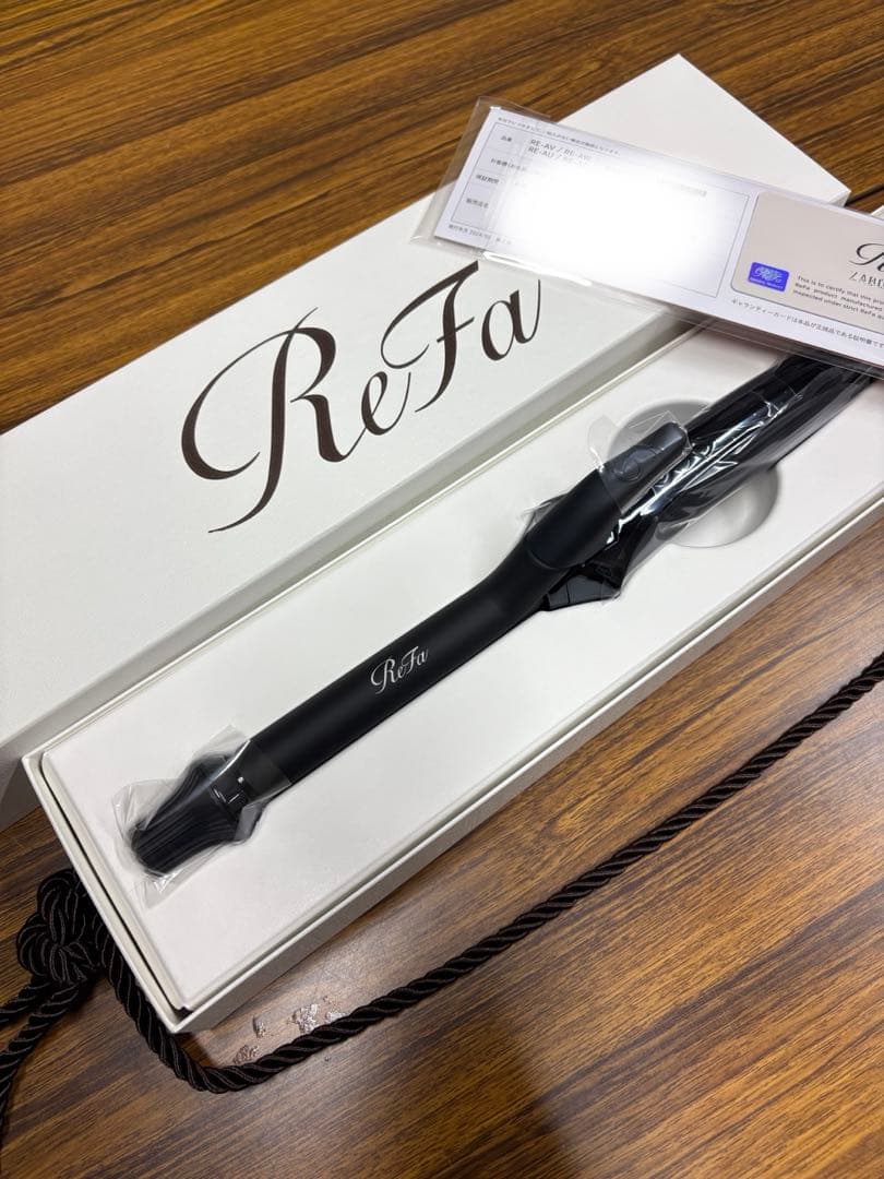 新品リファReFa CURL IRON PRO 19 カールアイロン　翌日発送 リファカールアイロン プロ 19（ホワイト） プレゼント ギフト 誕生日