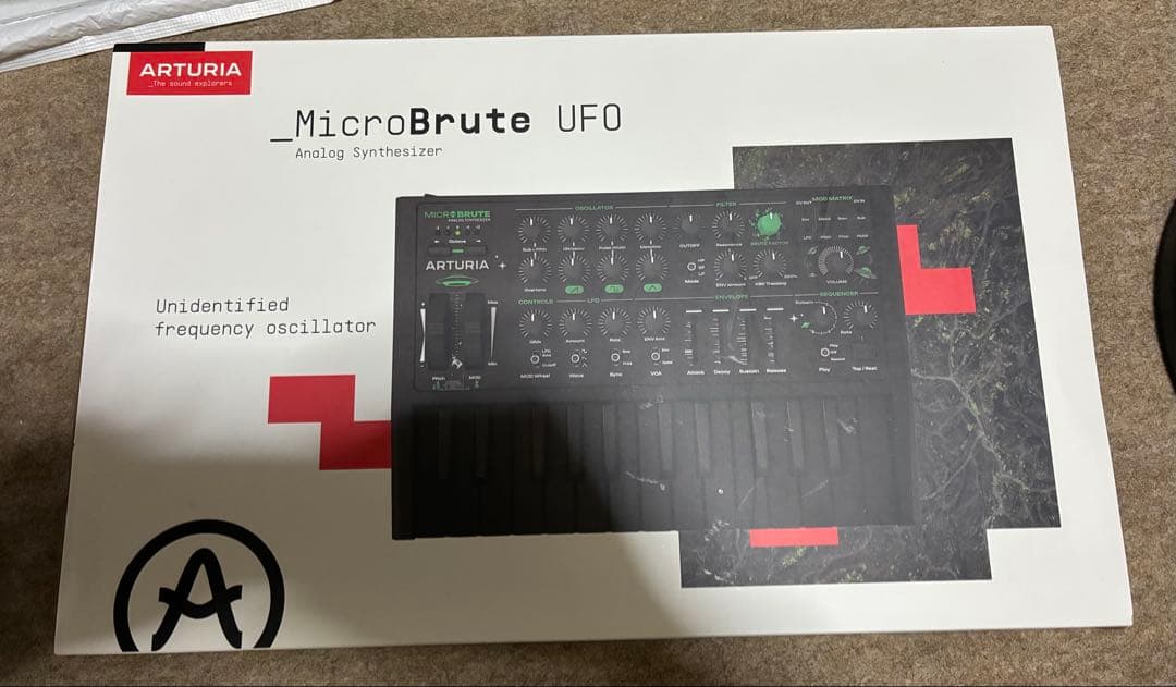 ARTURIA ( アートリア ) MicroBrute UFO Arturia - MicroBrute UFO Edition