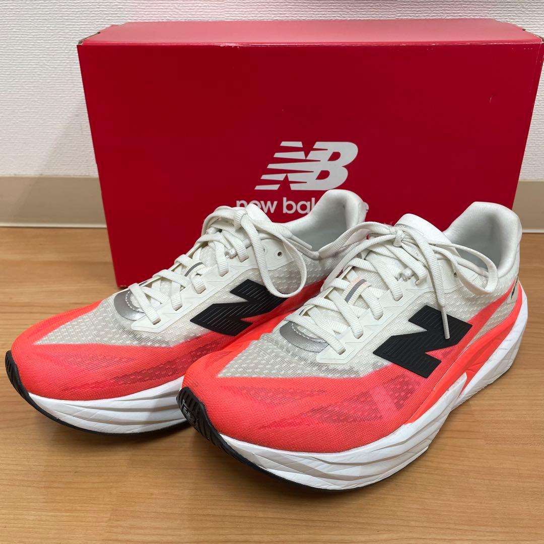 美品　ニューバランス　FuelCell Rebel V5 26センチ FuelCell Rebel v5｜ニューバランス公式通販 | - New Balance