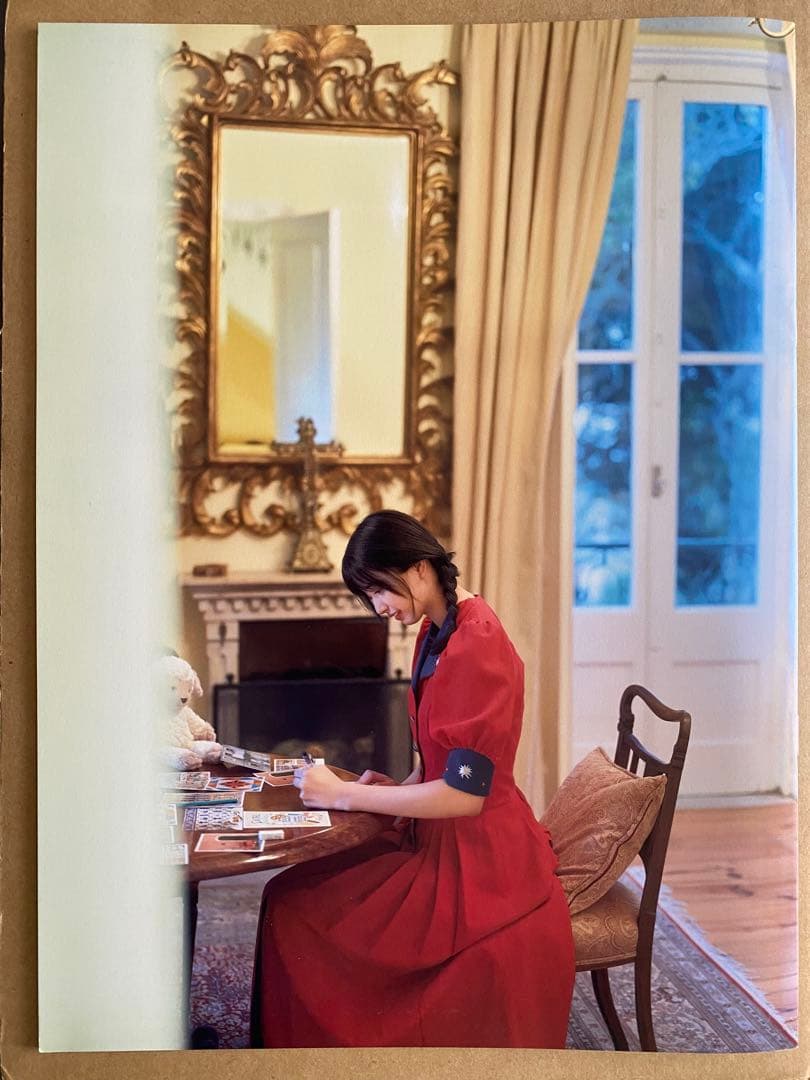 五百城茉央1st写真集 「未来の作り方」アザーカットミニブック - メルカリ