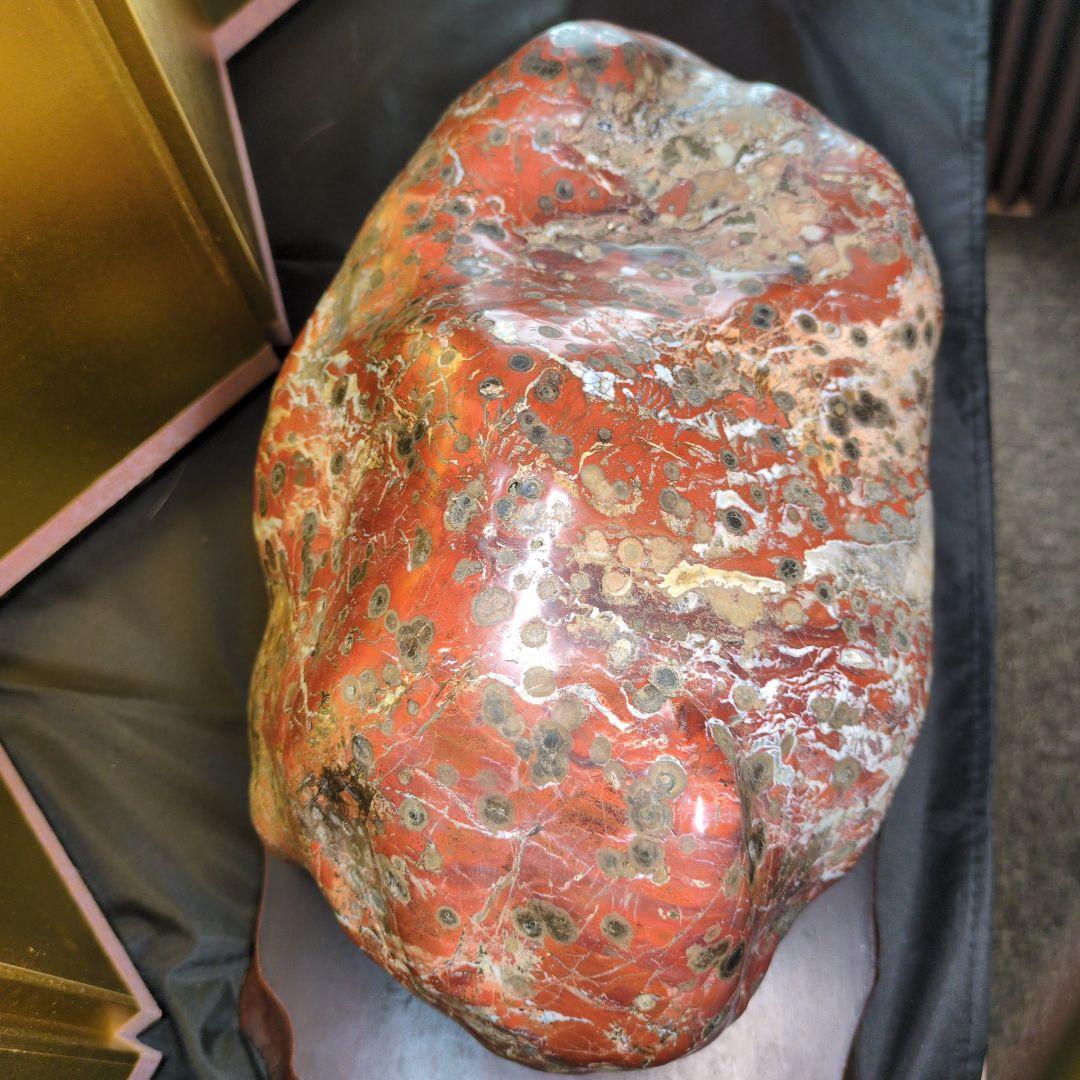 佐渡赤玉石 約13.2kg 天然石 鑑賞石 木製台座付き 希少 レア品 - メルカリ