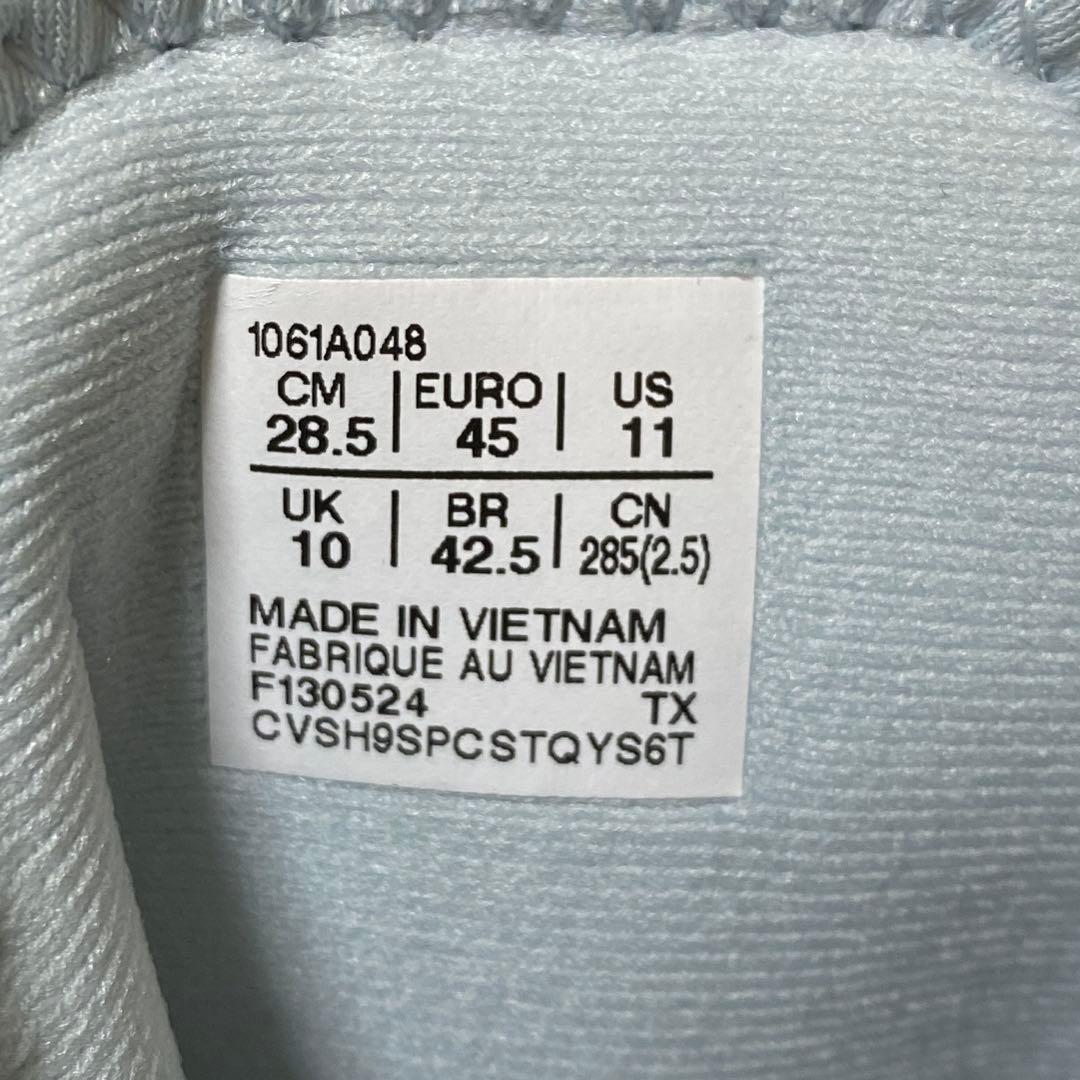 美品　asics NOVA SURGE 3 ノヴァサージ3 バッシュ 2.5cm