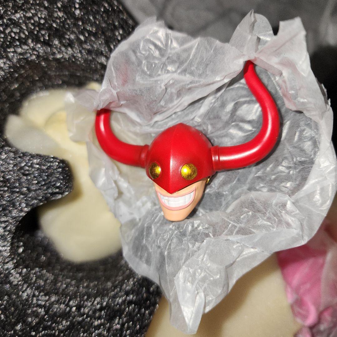 ワンピース ササキとフーズフー ガレージ セット - メルカリ