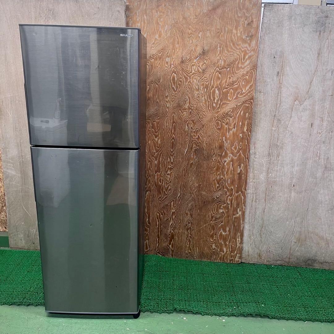 571 SHARP 冷蔵庫 225L 200L強 小型 一人暮らし 同棲 右開き - メルカリ