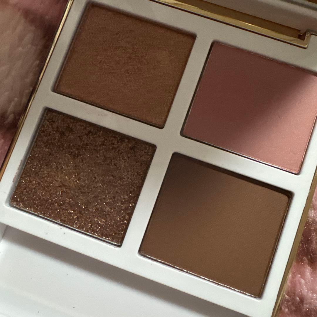 トムフォード ソレイユドゥフアイカラークォード 02S - メルカリ