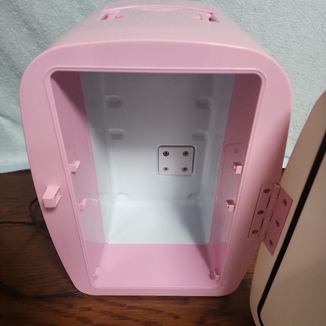 新世紀エヴァンゲリオン 冷温庫 ピンク - メルカリ