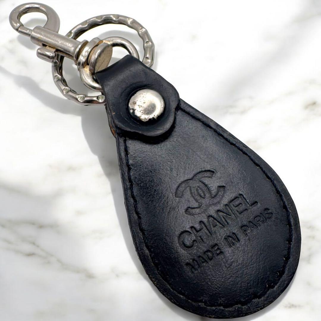 CHANELシャネル キーリング レザー 黒 キーホルダー チャーム - メルカリ