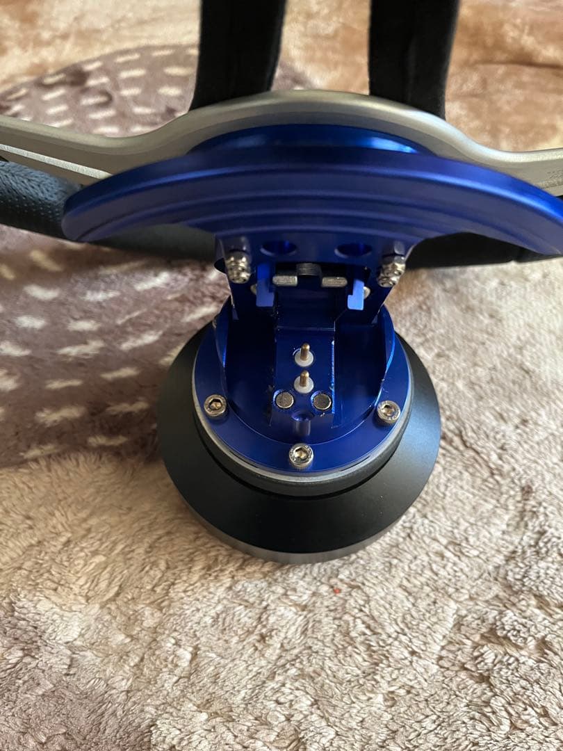 最終値下げ MOMO ステアリングホイール 本体 トレック 美品 z33 - メルカリ