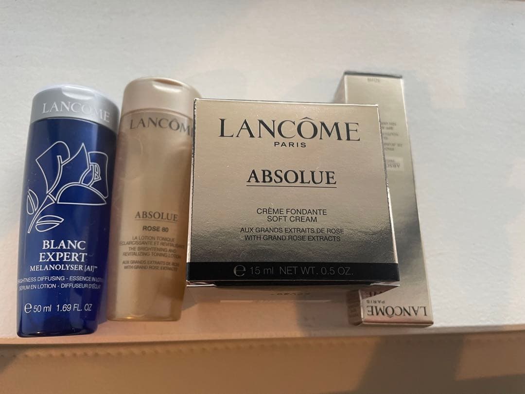 ランコムアプソリュ ソフトクリーム化粧水 乳液セット+ 美白化粧水