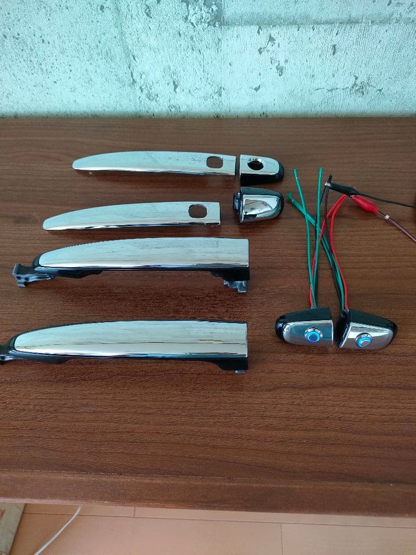 トヨタ クロームドアアウターハンドルセット新品 ポチガーつき トヨタ クロームドアアウターハンドルセット新品 ポチガーつき 楽天