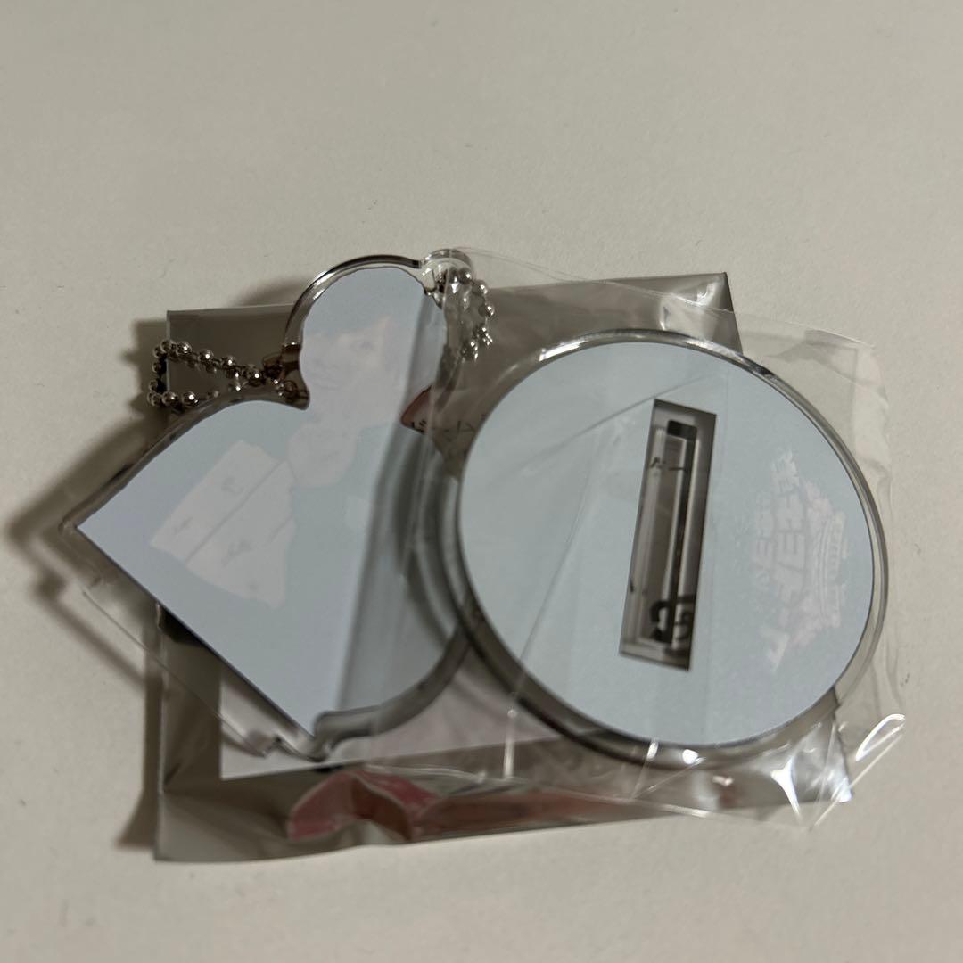 天才キヨのイケイケアクリルキーホルダー - メルカリ