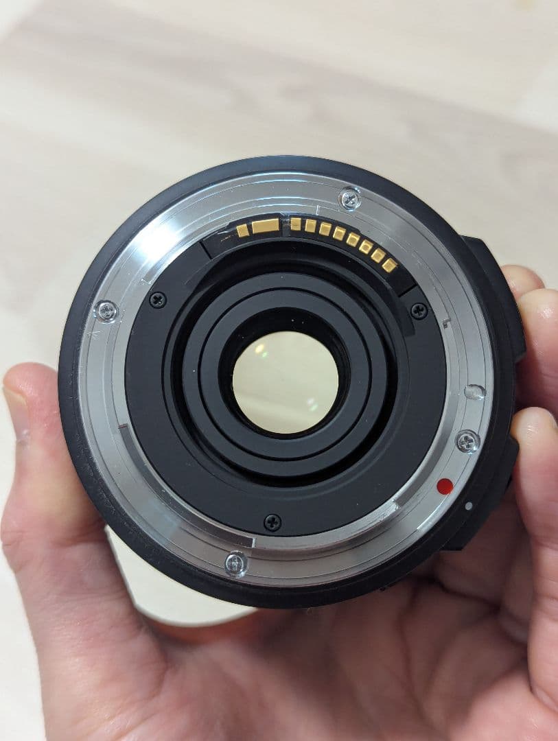 【中古】シグマ 18-200mm F3.5-6.3 DCキヤノン用