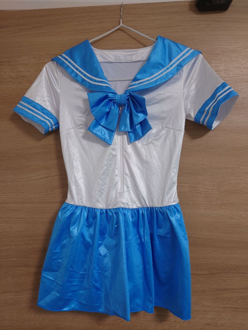コスメイトオリジナル　スーパーウェット生地セーラーレオタード半袖　Mサイズ　水色 Qoo10] コスメイト スーパーウェット素材 半袖セーラーレオタ