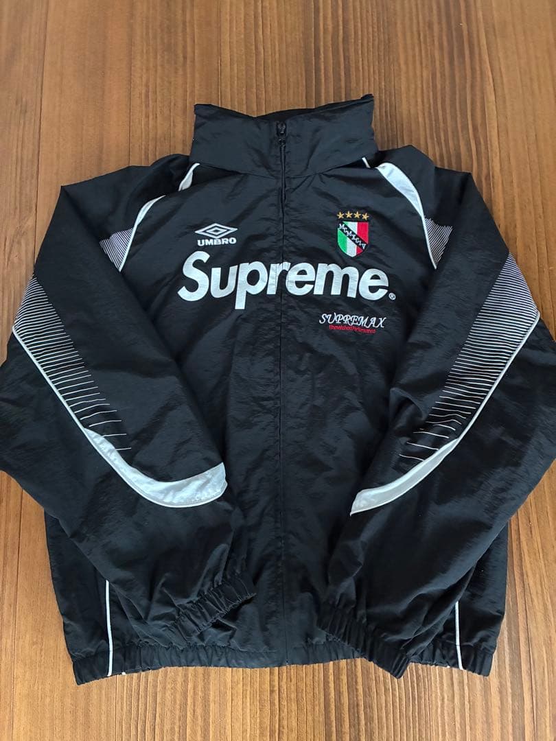 Supreme×umbro/ブラックナイロンジャケット - メルカリ