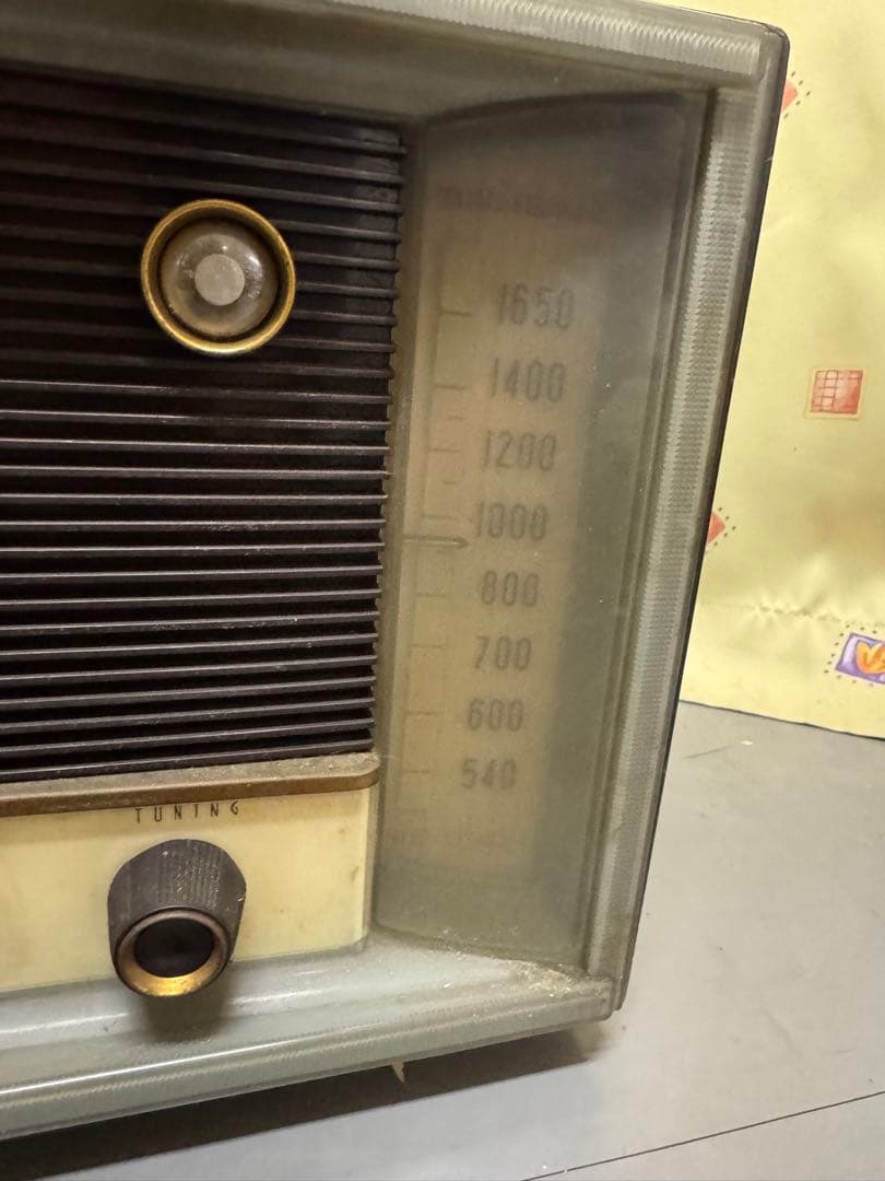 希少 早川電機 シャープ 真空管ラジオ 6A-31型