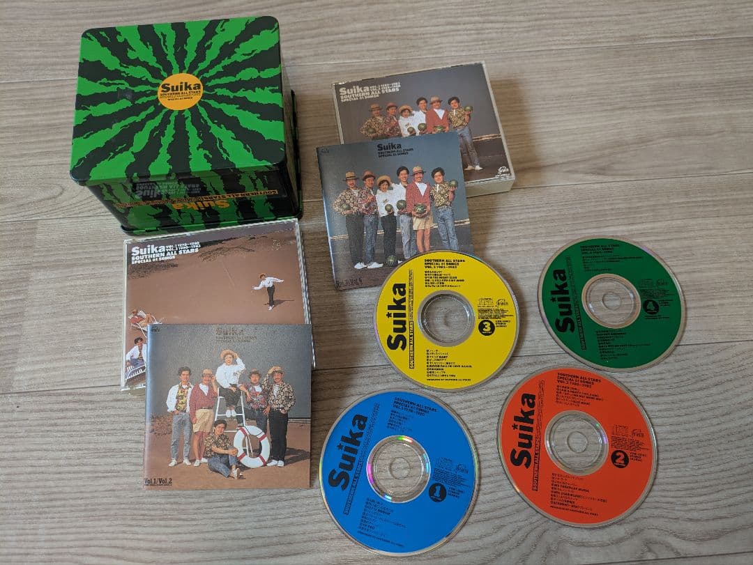 超豪華☆サザン＆桑田佳祐 CD/グッズ大量まとめ売り！限定版・廃盤も