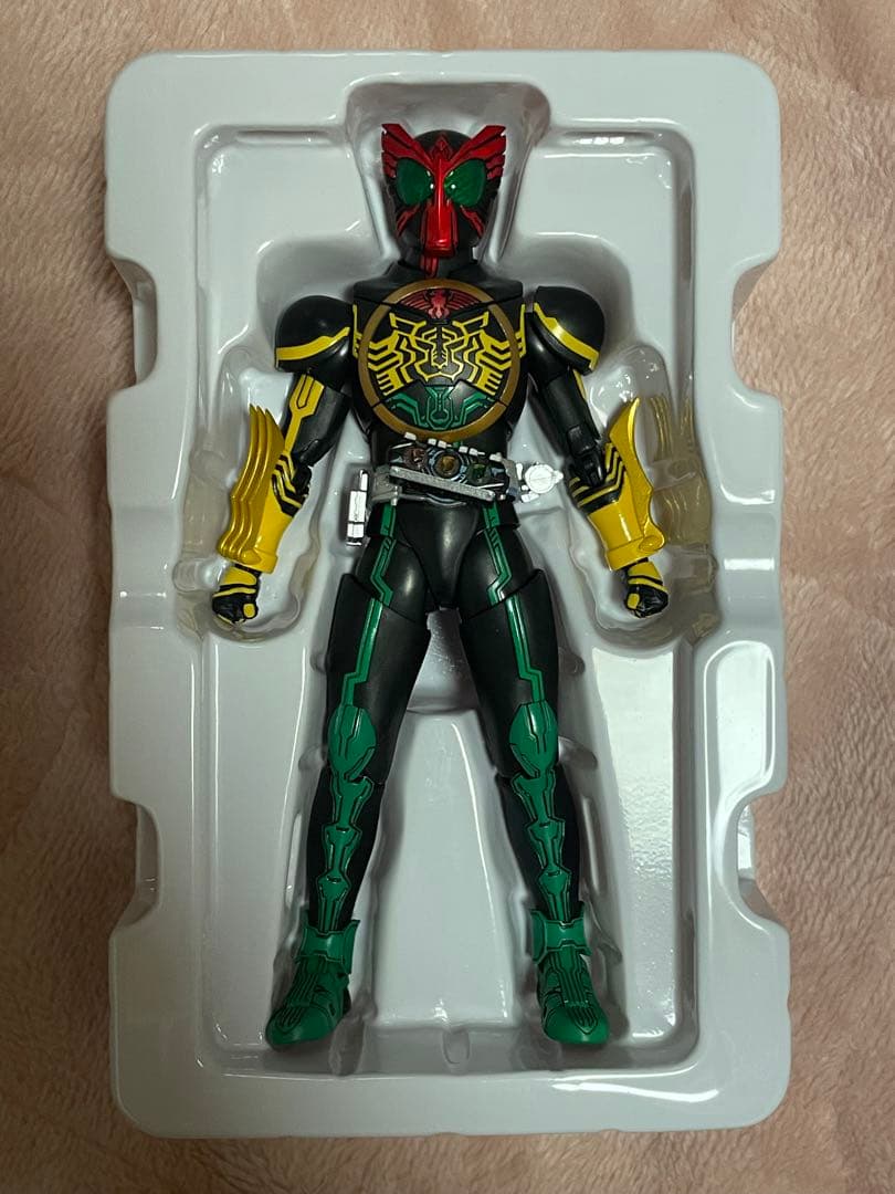 S.H.Figuarts (真骨彫製法) 仮面ライダーオーズ タトバコンボ