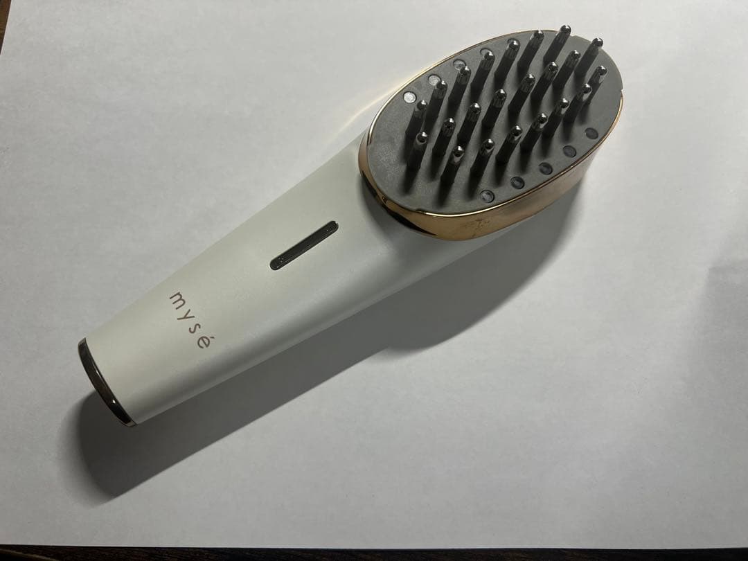 山下美月さん愛用】myse LED美顔器 ホワイト・ゴールド - メルカリ