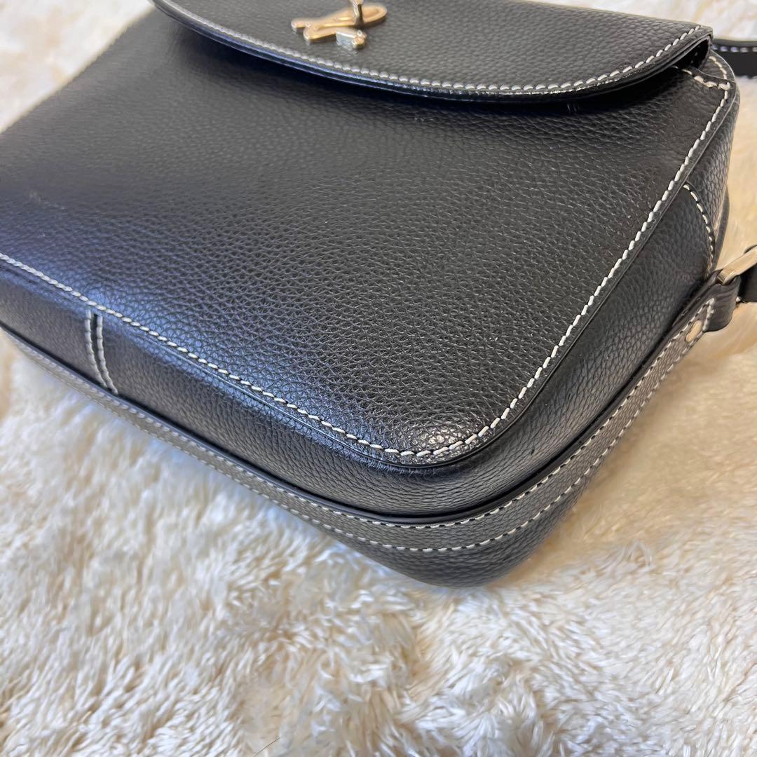 アニエスベー ショルダーバッグ ステッチ レザー ブラック - メルカリ